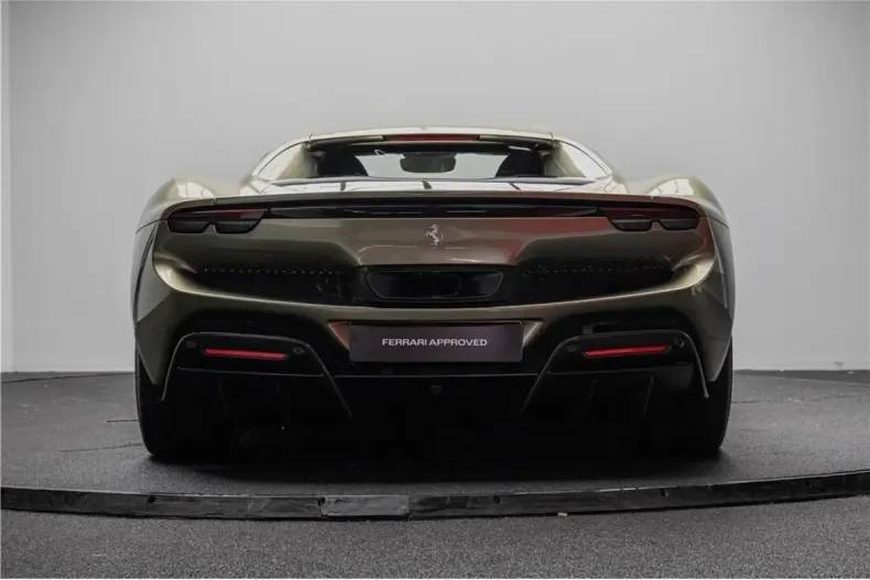 Ferrari 296 GTB din 2023 cu 9.170 km - oferta FER184851 - foto 8