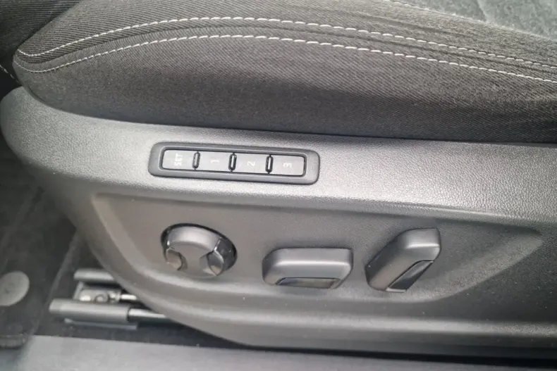 Skoda Kodiaq din 2021 cu 47.040 km - oferta SKO184852 - foto 12