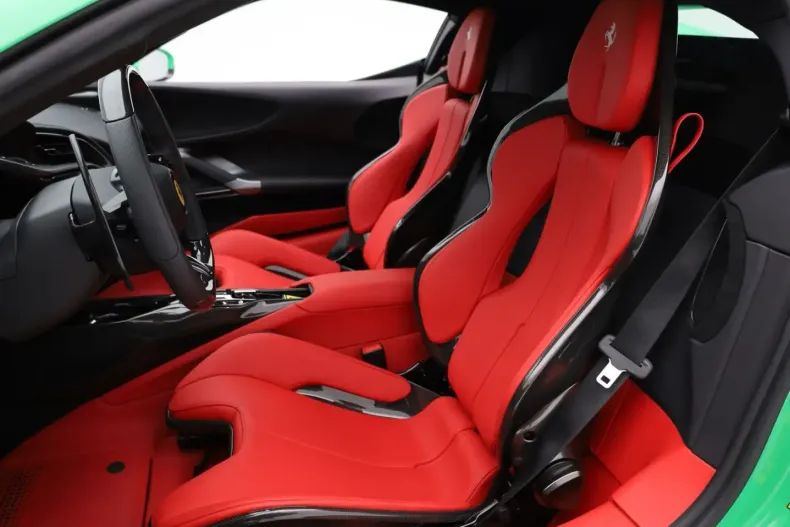 Ferrari SF90 din 2023 cu 1.477 km - oferta FER184853 - foto 17