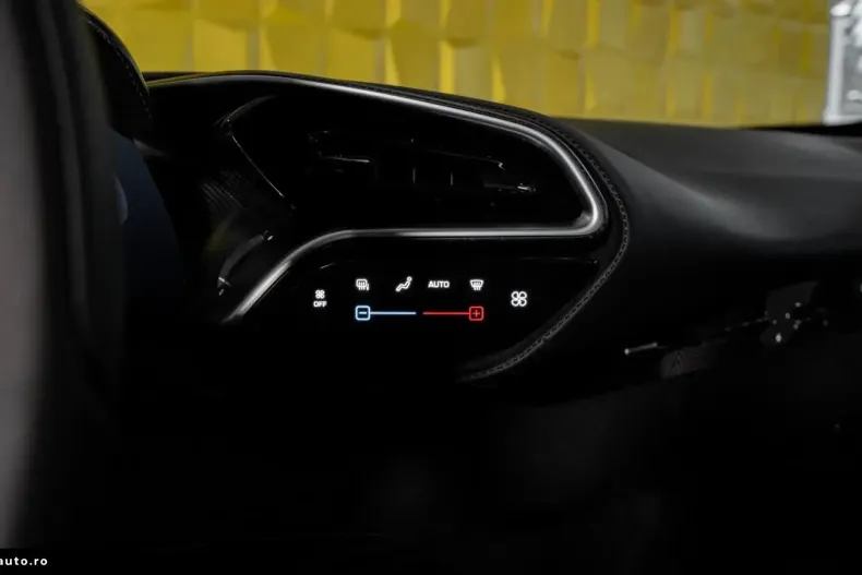 Ferrari 296 GTB din 2023 cu 9.740 km - oferta FER184855 - foto 23