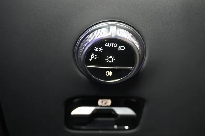 Mercedes-Benz SL 63 AMG (Clasa SL) din 2024 cu 13.538 km - oferta MER184856 - foto 33