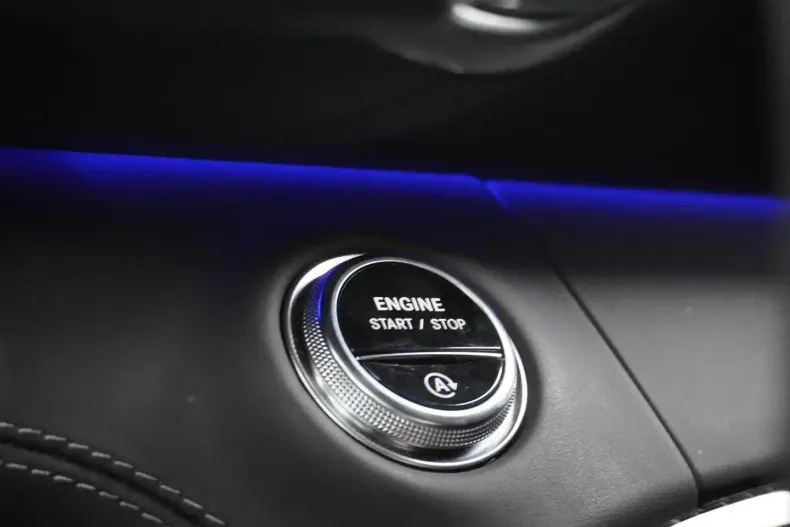 Mercedes-Benz SL 63 AMG (Clasa SL) din 2024 cu 13.538 km - oferta MER184856 - foto 36