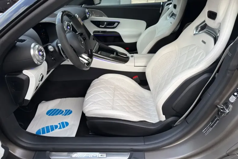 Mercedes-Benz SL 63 AMG (Clasa SL) din 2023 cu 33.897 km - oferta MER184860 - foto 9