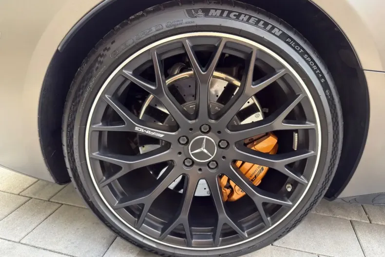 Mercedes-Benz SL 63 AMG (Clasa SL) din 2023 cu 33.897 km - oferta MER184860 - foto 17