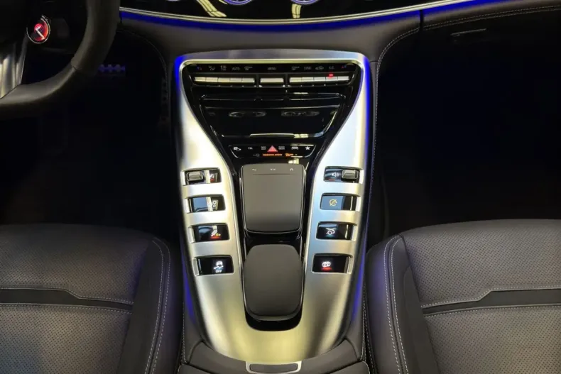 Mercedes-Benz AMG GT (Clasa GT) din 2024 cu 25.154 km - oferta MER184862 - foto 20