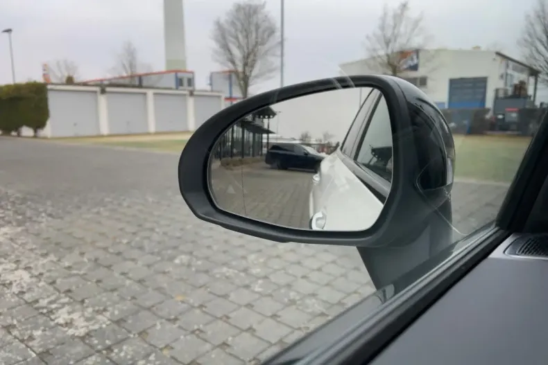 Mercedes-Benz GLC 200 (Clasa GLC) din 2024 cu 23.669 km - oferta MER184868 - foto 15