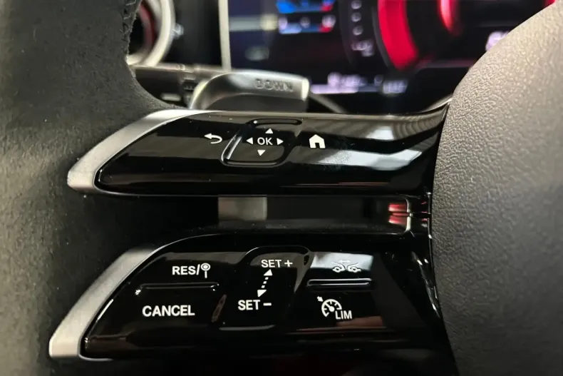 Mercedes-Benz CLE 53 AMG (Clasa CLE) din 2024 cu 16.000 km - oferta MER184871 - foto 9