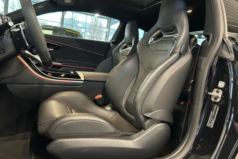 Mercedes-Benz CLE 53 AMG (Clasa CLE) din 2024 cu 16.000 km - oferta MER184871 - foto 14