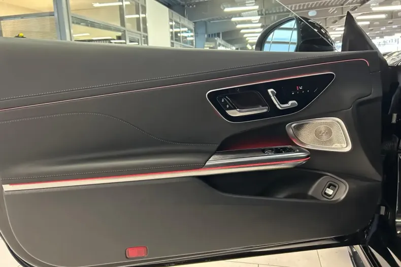 Mercedes-Benz CLE 53 AMG (Clasa CLE) din 2024 cu 16.000 km - oferta MER184871 - foto 15