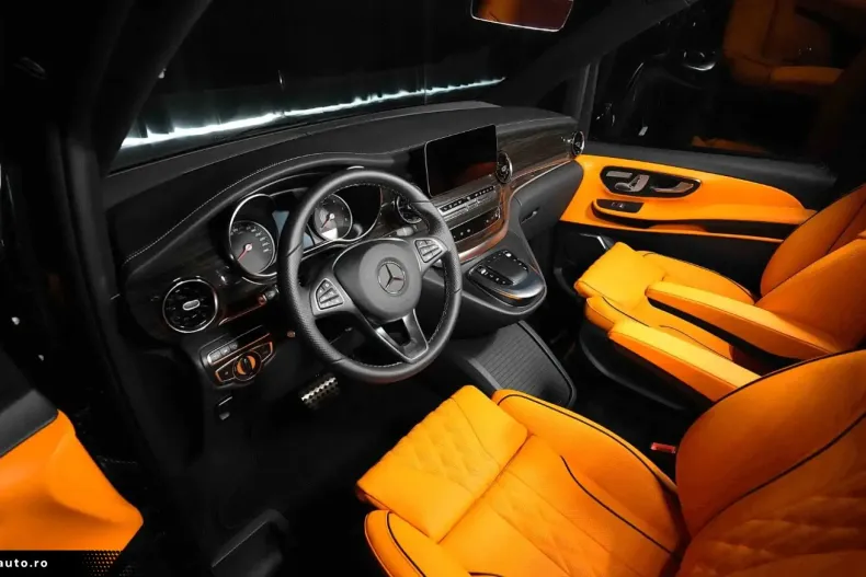 Mercedes-Benz V 250 (Clasa V) din 2023 cu 12.601 km - oferta MER184877 - foto 12