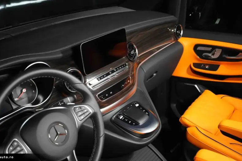 Mercedes-Benz V 250 (Clasa V) din 2023 cu 12.601 km - oferta MER184877 - foto 14