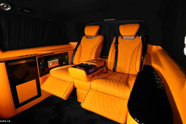 Mercedes-Benz V 250 (Clasa V) din 2023 cu 12.601 km - oferta MER184877 - foto 19