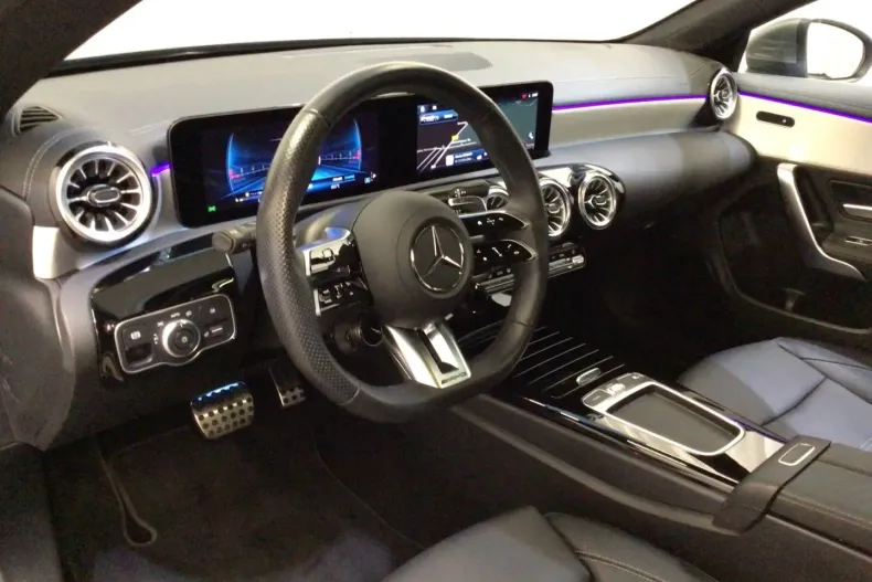 Mercedes-Benz CLA 35 AMG Shooting Brake (Clasa CLA) din 2024 cu 7.987 km - oferta MER184878 - foto 8