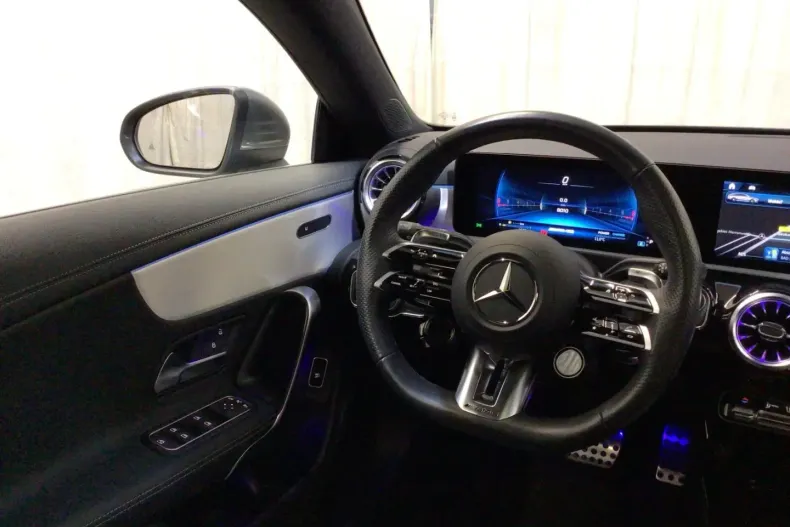 Mercedes-Benz CLA 35 AMG Shooting Brake (Clasa CLA) din 2024 cu 7.987 km - oferta MER184878 - foto 12