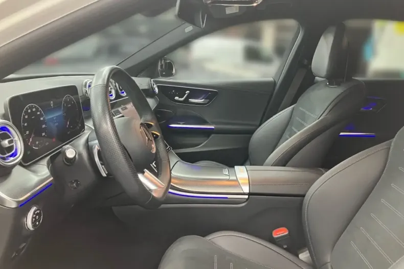 Mercedes-Benz C 300 (Clasa C) din 2024 cu 22.000 km - oferta MER184879 - foto 9