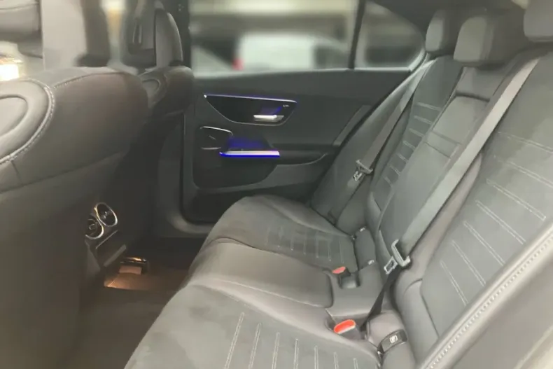 Mercedes-Benz C 300 (Clasa C) din 2024 cu 22.000 km - oferta MER184879 - foto 13