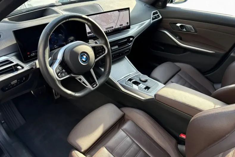 BMW 330 (Seria 3) din 2024 cu 26.786 km - oferta BMW184886 - foto 7