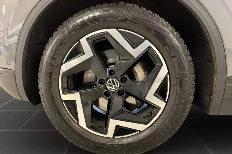 Volkswagen Touareg din 2025 cu 19.667 km - oferta VOL184888 - foto 8