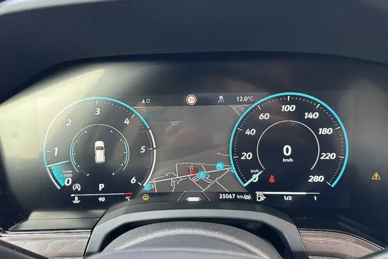 Volkswagen Touareg din 2025 cu 25.063 km - oferta VOL184889 - foto 21