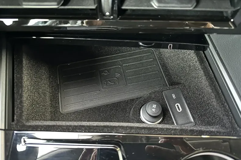 Volkswagen Touareg din 2025 cu 25.063 km - oferta VOL184889 - foto 24