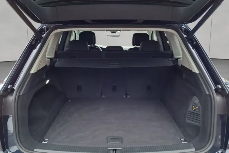 Volkswagen Touareg din 2025 cu 20.150 km - oferta VOL184890 - foto 5