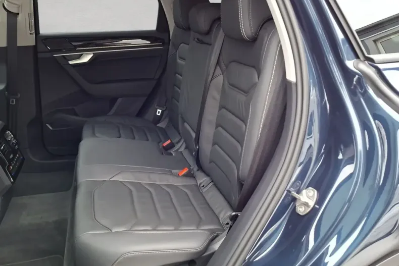 Volkswagen Touareg din 2025 cu 20.150 km - oferta VOL184890 - foto 16