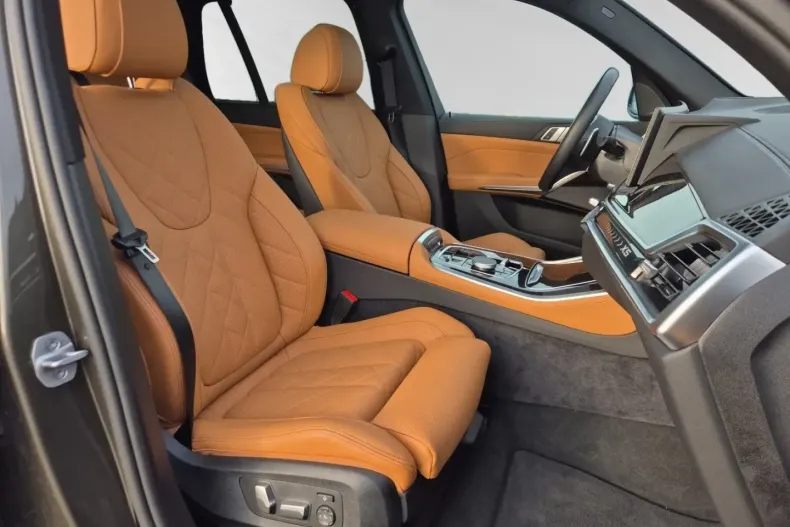 BMW X5 (Seria X) din 2025 cu 14.850 km - oferta BMW184893 - foto 7