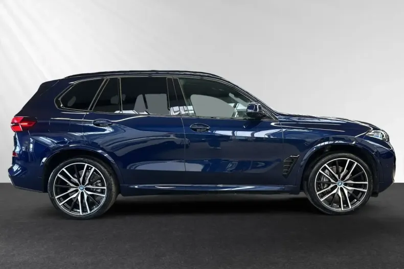 BMW X5 (Seria X) din 2025 cu 7.800 km - oferta BMW184894 - foto 3