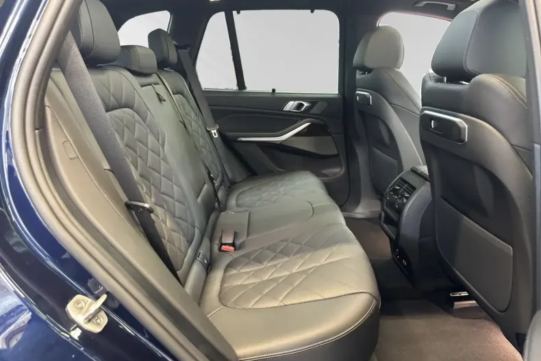 BMW X5 (Seria X) din 2025 cu 7.800 km - oferta BMW184894 - foto 11