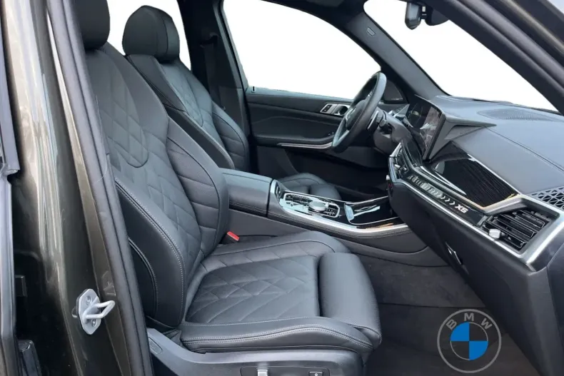 BMW X5 (Seria X) din 2025 cu 23.233 km - oferta BMW184895 - foto 9