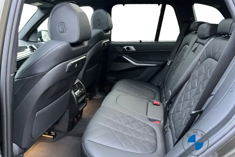 BMW X5 (Seria X) din 2025 cu 23.233 km - oferta BMW184895 - foto 14