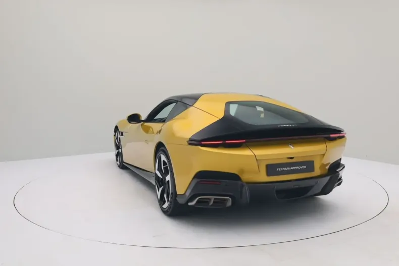 Ferrari 12Cilindri din 2024 cu 11.207 km - oferta FER184903 - foto 11