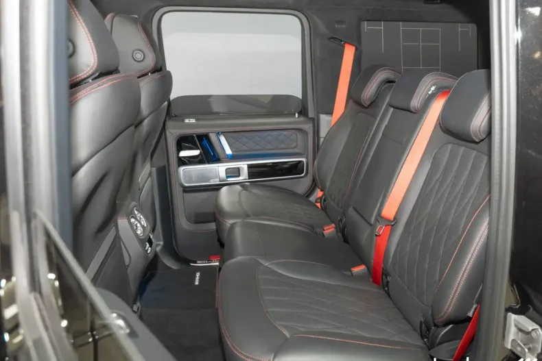 Mercedes-Benz G 63 AMG (Clasa G) din 2025 cu 9.102 km - oferta MER184909 - foto 14