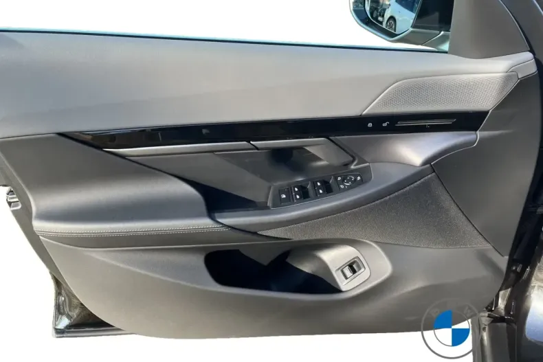 BMW 520 (Seria 5) din 2024 cu 20.600 km - oferta BMW184911 - foto 17