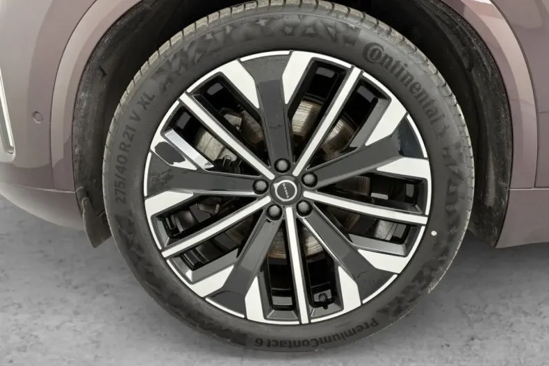 Volvo XC90 din 2025 cu 24.282 km - oferta VOL184914 - foto 9