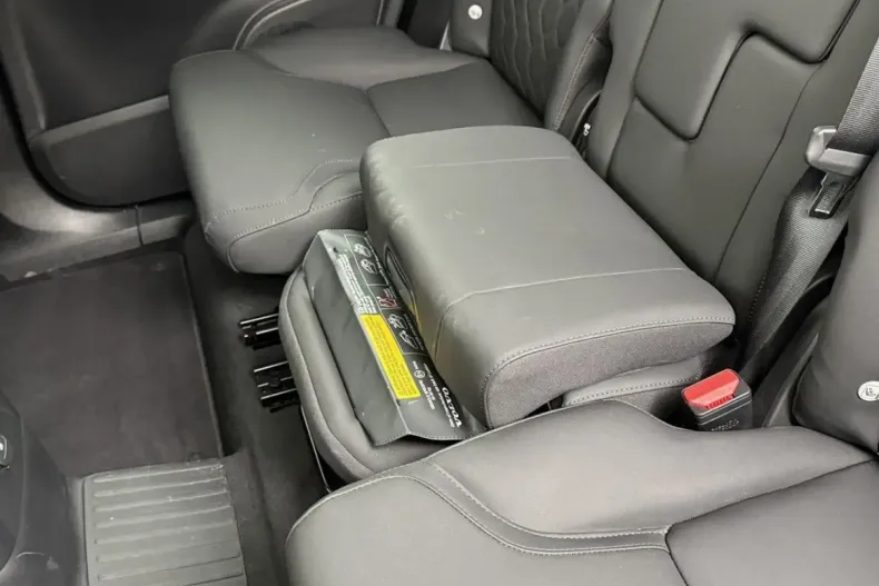 Volvo XC90 din 2025 cu 24.282 km - oferta VOL184914 - foto 19