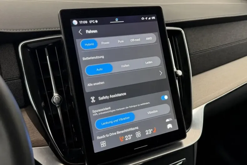 Volvo XC90 din 2025 cu 24.282 km - oferta VOL184914 - foto 31