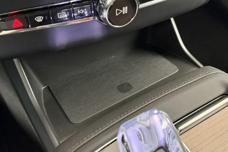 Volvo XC90 din 2025 cu 24.282 km - oferta VOL184914 - foto 36