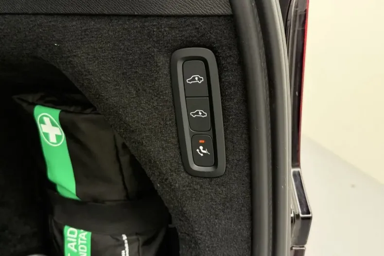 Volvo XC90 din 2025 cu 24.282 km - oferta VOL184914 - foto 42