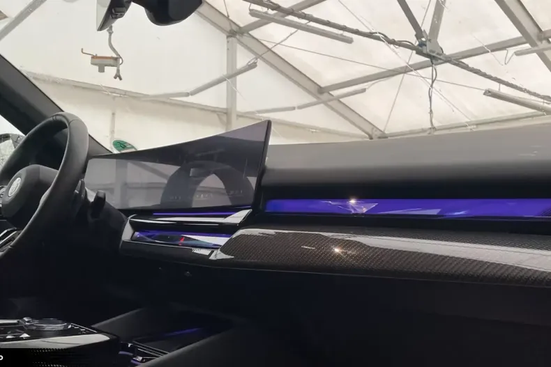 BMW 520 (Seria 5) din 2025 cu 25.400 km - oferta BMW184916 - foto 10