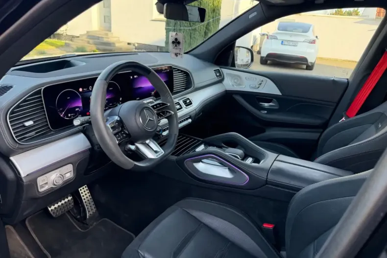 Mercedes-Benz GLE 63 AMG (Clasa GLE) din 2024 cu 40.000 km - oferta MER184917 - foto 6