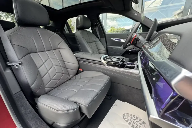 BMW M760 (Modele M) din 2024 cu 27.000 km - oferta BMW184918 - foto 19