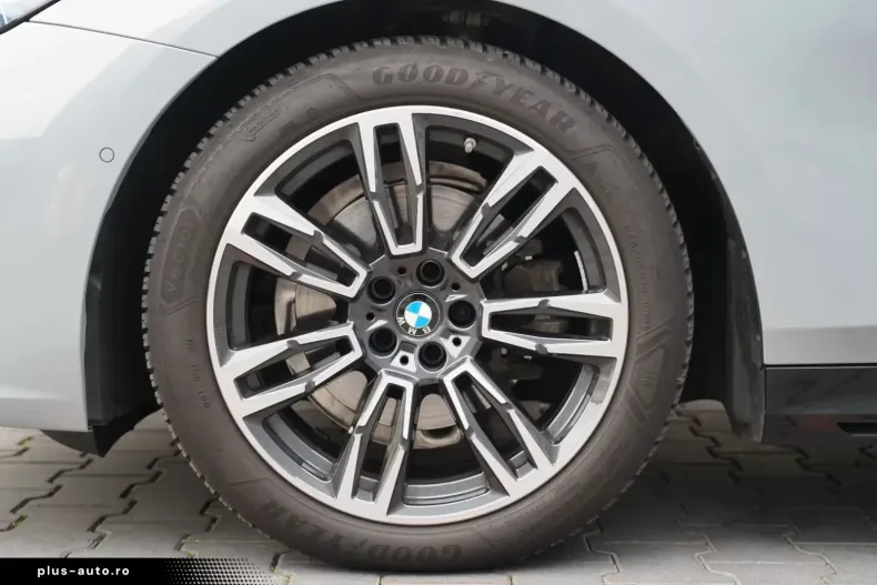 BMW 520 (Seria 5) din 2025 cu 26.700 km - oferta BMW184921 - foto 7