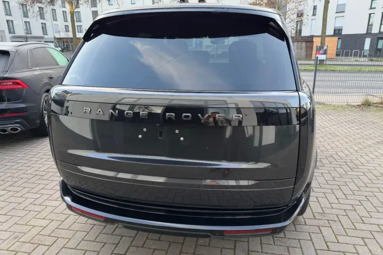 Land Rover Range Rover din 2025 cu 14.900 km - oferta LAN184922 - foto 10