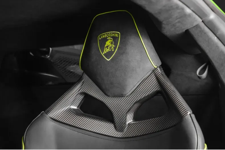 Lamborghini Revuelto din 2025 cu 2.190 km - oferta LAM184923 - foto 14