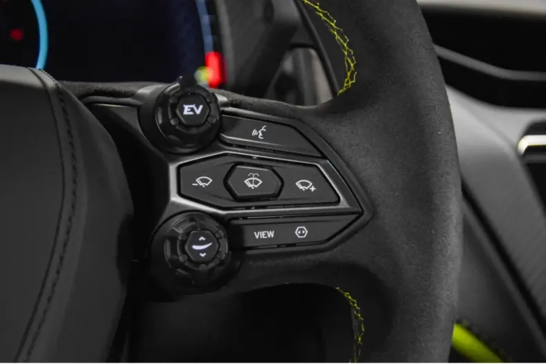 Lamborghini Revuelto din 2025 cu 2.190 km - oferta LAM184923 - foto 30