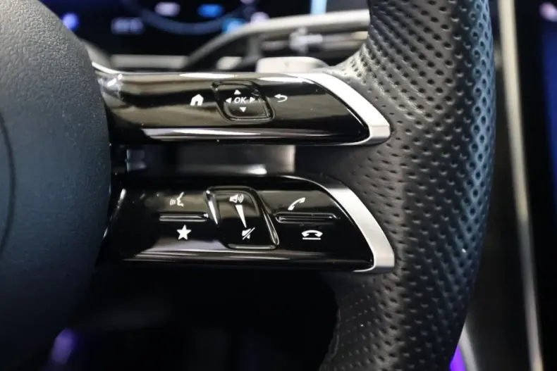 Mercedes-Benz CLE 200 (Clasa CLE) din 2024 cu 3.860 km - oferta MER184932 - foto 15