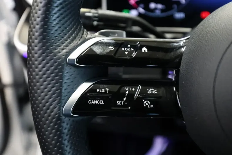 Mercedes-Benz CLE 200 (Clasa CLE) din 2024 cu 3.860 km - oferta MER184932 - foto 16