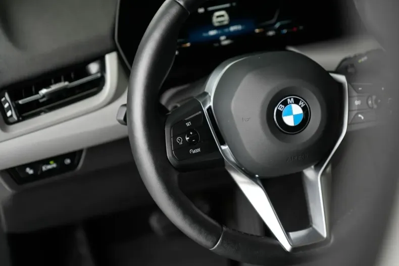 BMW X2 (Seria X) din 2024 cu 9.801 km - oferta BMW184937 - foto 9