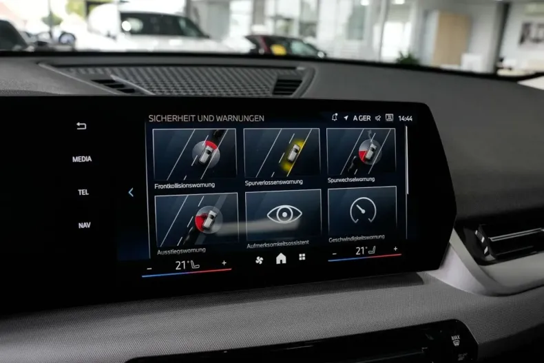 BMW X2 (Seria X) din 2024 cu 9.801 km - oferta BMW184937 - foto 16